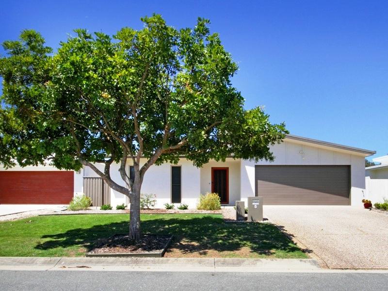 Kawana rental